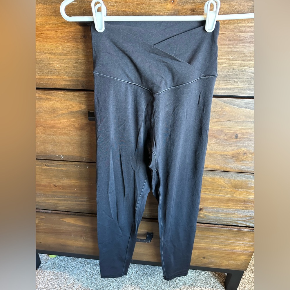 OFFLINE by Aerie Black High-Rise Leggings